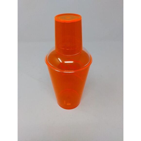 Fixd Cocktail Shaker Orange Plastic Medium Size for All your cool drinks yum yum - Picture 2 of 6